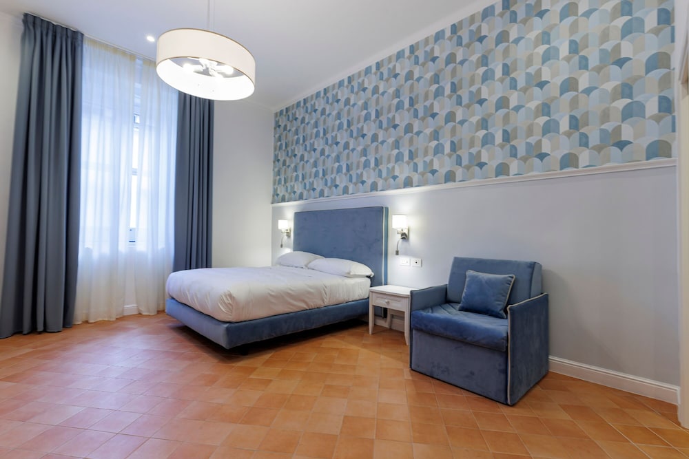 Comfort Triple Room