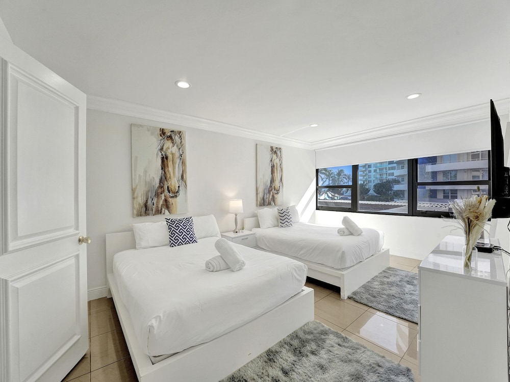 Cozy Beach Condo Miami Beach 407
