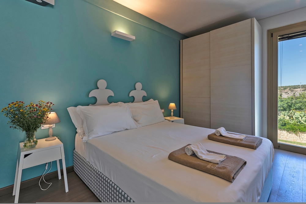 Villa photo 1