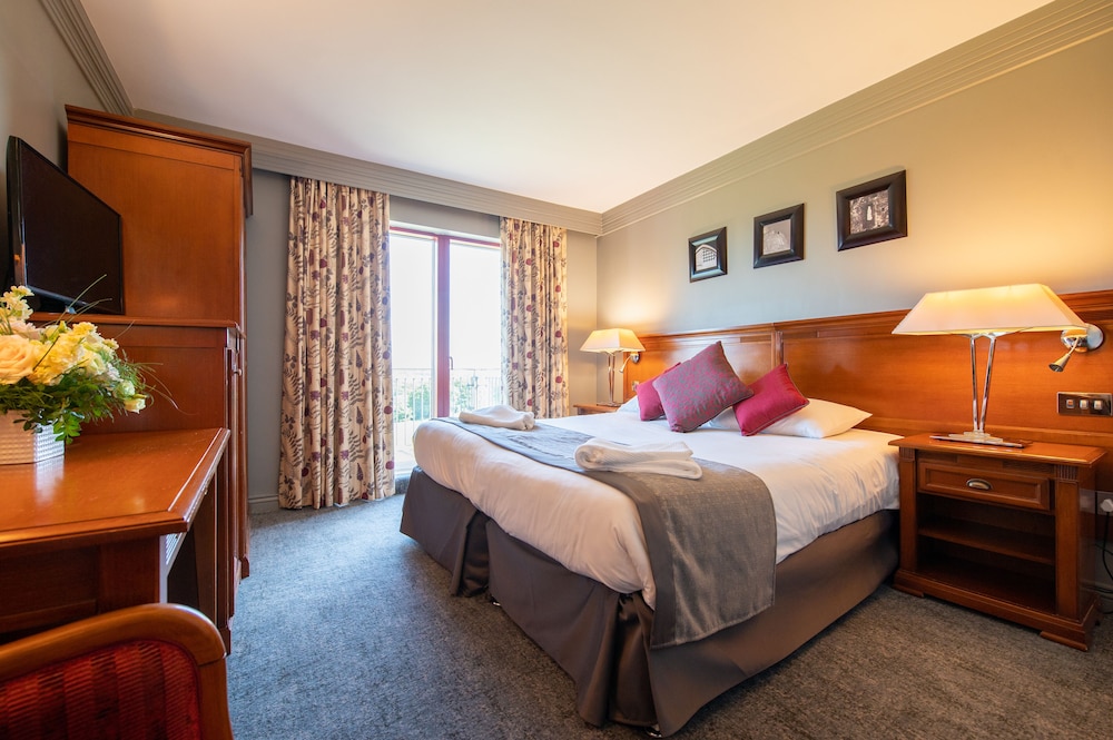 Standard Double or Twin Room - Photo 1