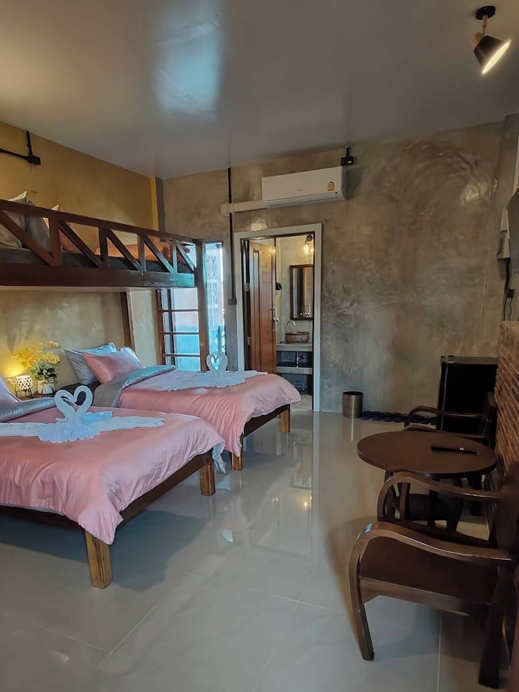Comfort Room photo 3