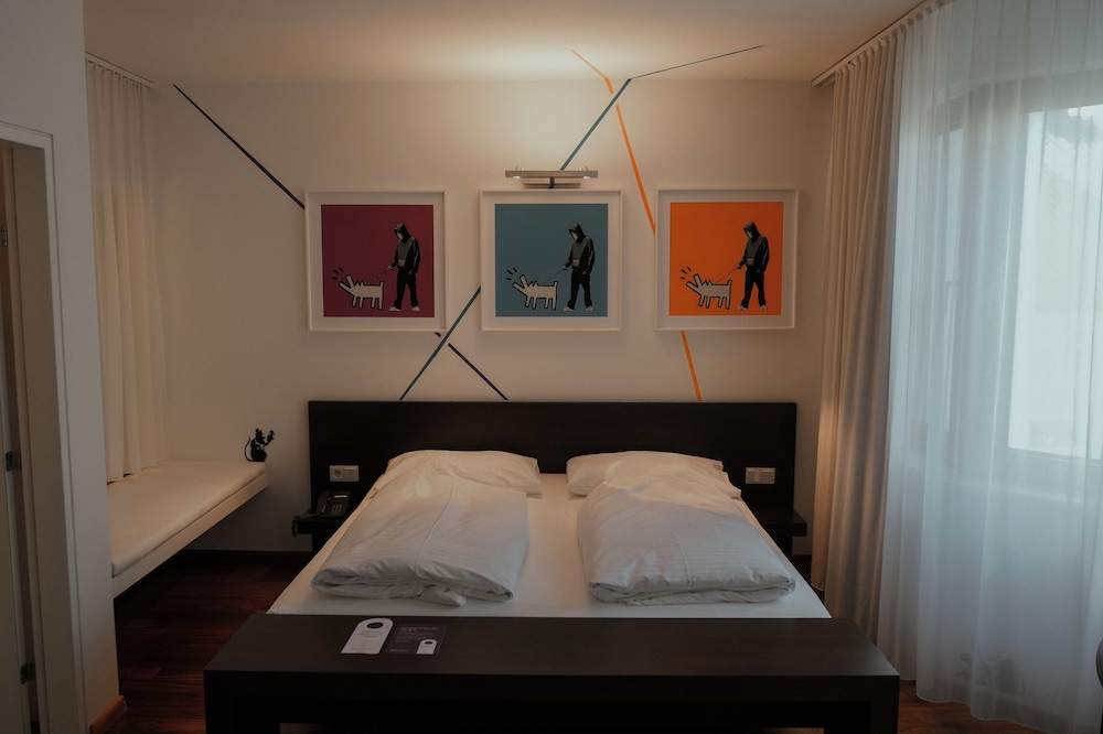 Design Studio - Photo 11
