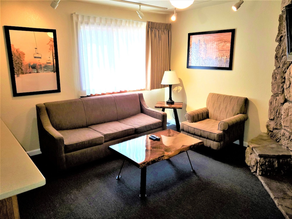 Family Condo, 1 Bedroom, Kitchenette (No A/C) photo 3