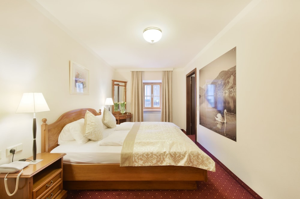 Suite, City View - Photo 4