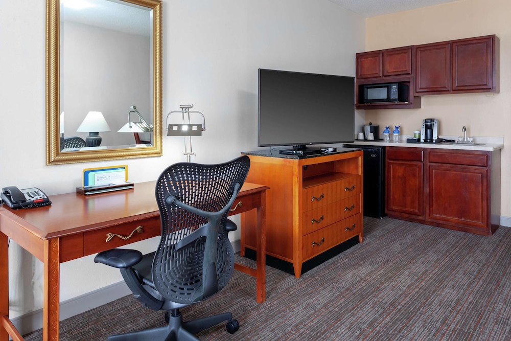 Hilton Garden Inn Charlotte North, Photo 4