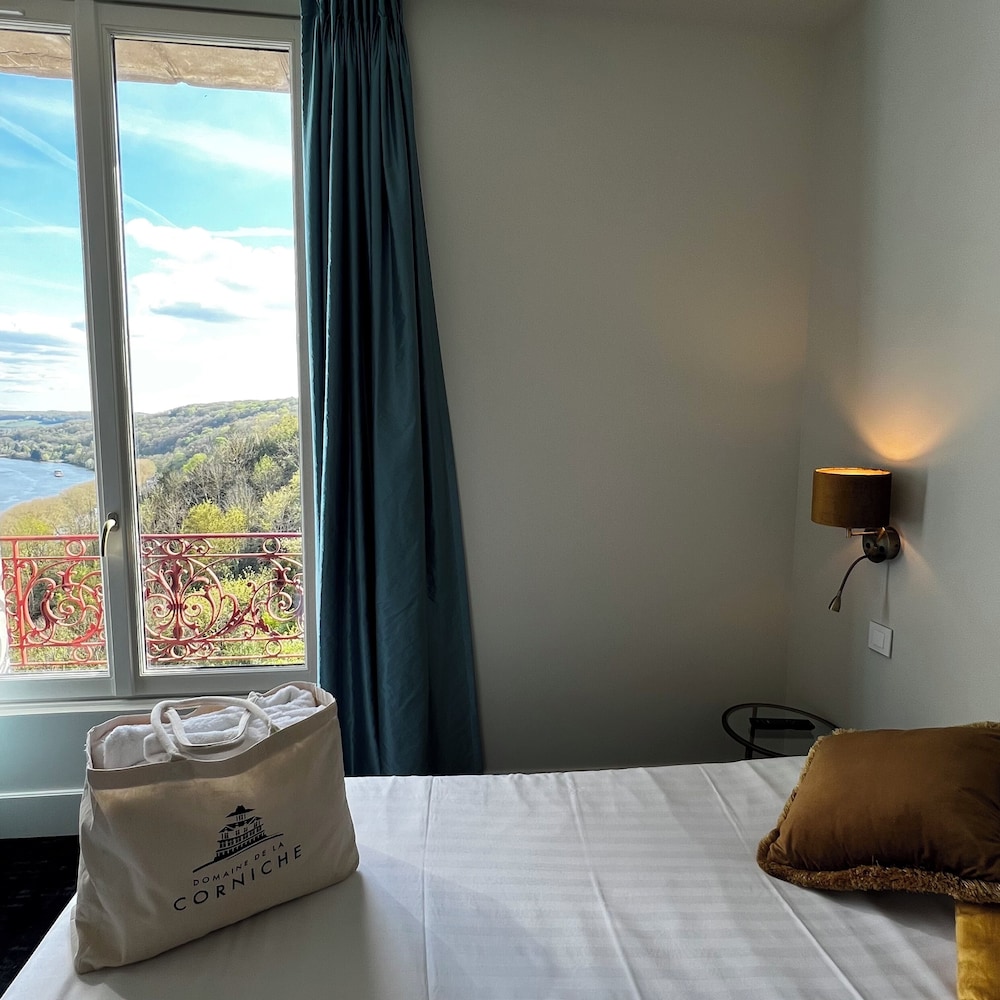 Standard Room, Seine