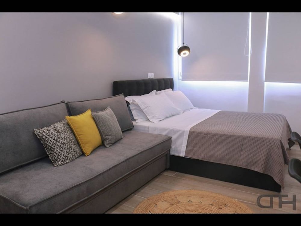 Studio, 1 Bedroom, Accessible, City View