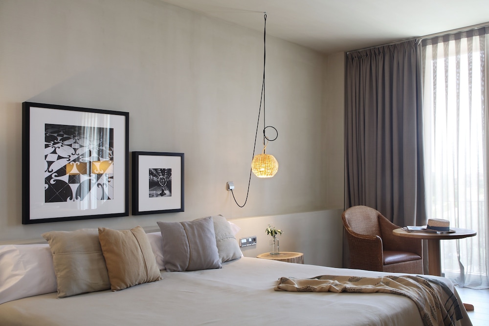 Standard Room - Photo 2