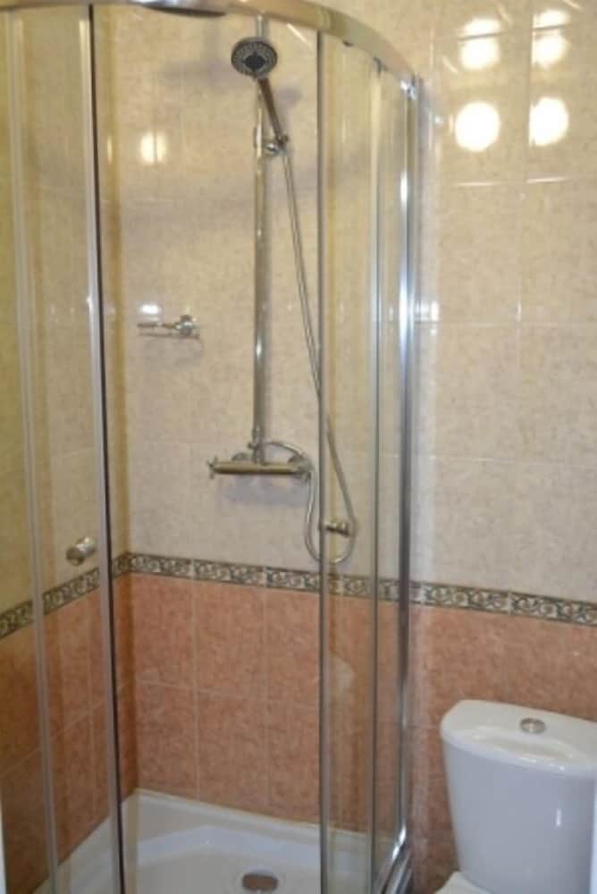 Standard Triple Room photo 2