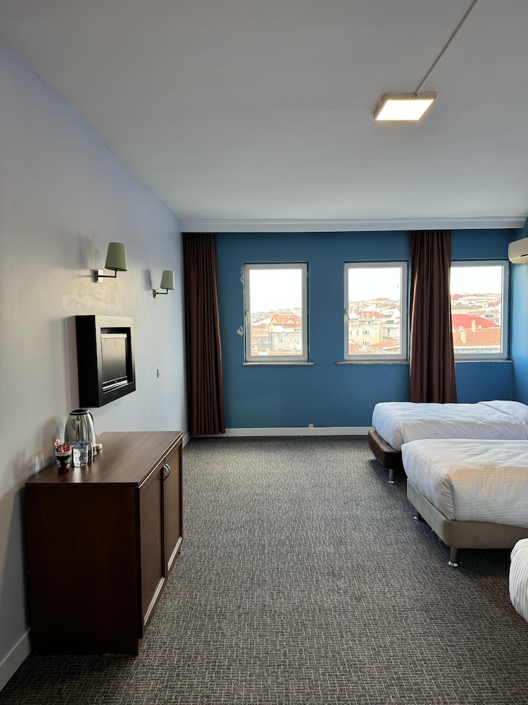 Classic Twin Room photo 1