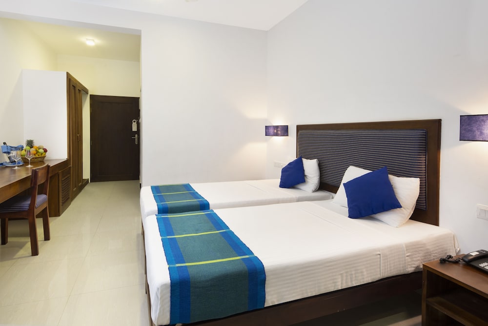 Superior Twin Room photo 2