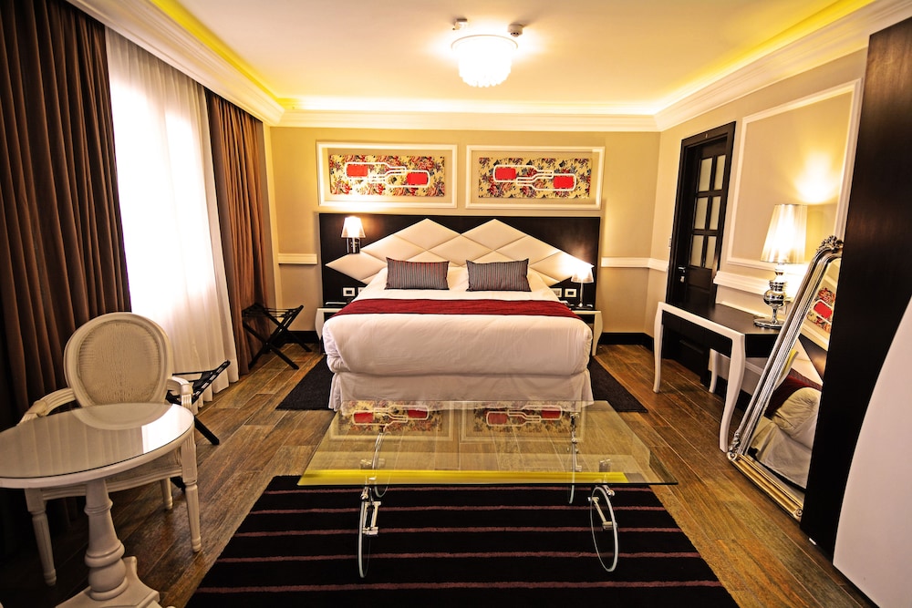 Deluxe Suite, 1 Bedroom, City View photo 1