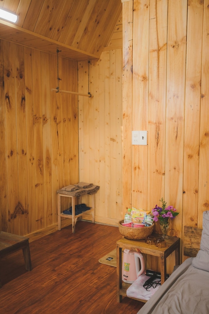 Superior Quadruple Room, Valley View