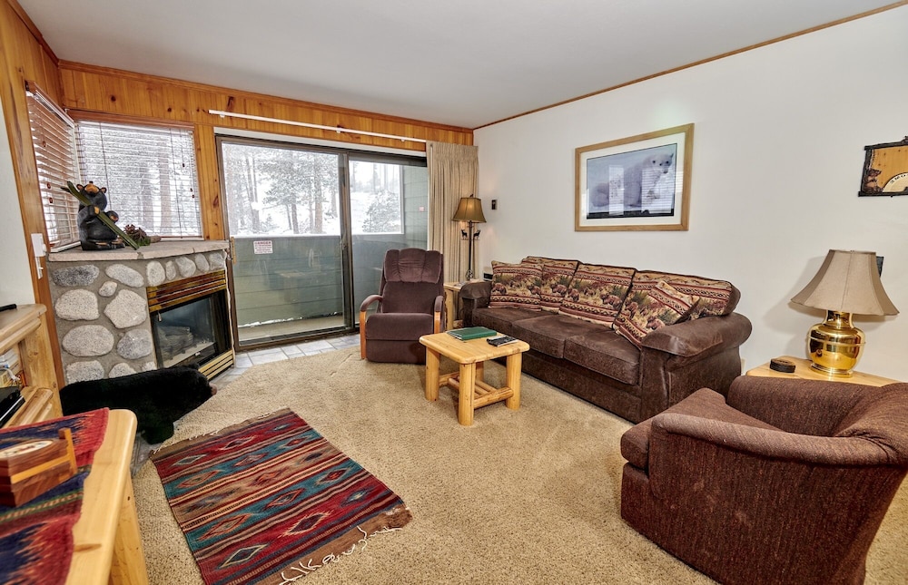 Condo, 1 Bedroom photo 1