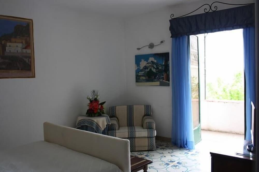 Suite (Whirlpool) photo 1