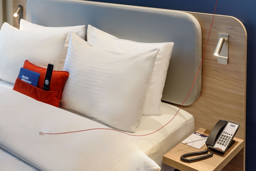 Holiday Inn Express Göttingen, hotel IHG, Zdjęcie 2