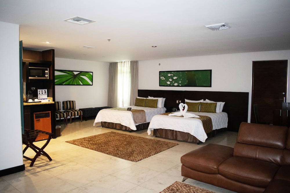 Junior Suite Familiar - Photo 8