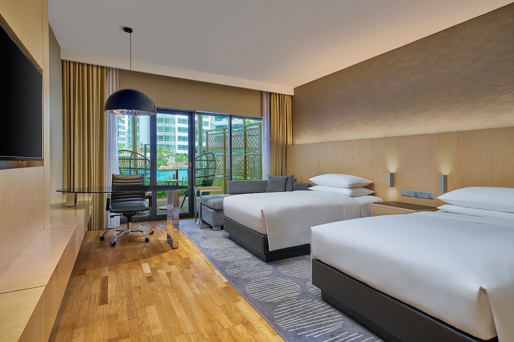Room, 1 Twin Bed, Pool View (Pool Access)