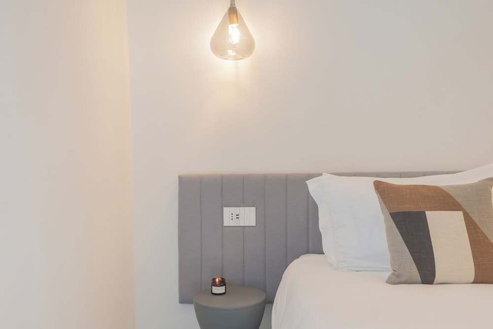 Junior Suite, 1 King Bed, Bay View