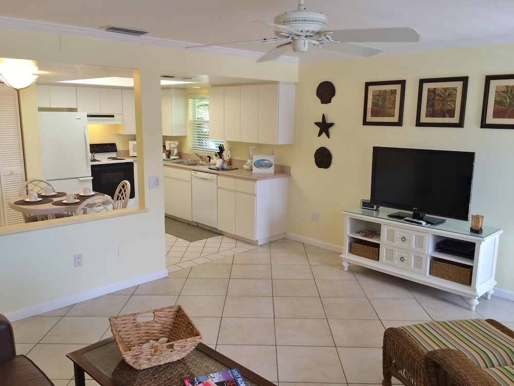 Condo, 1 Bedroom (224 Sea Gem)