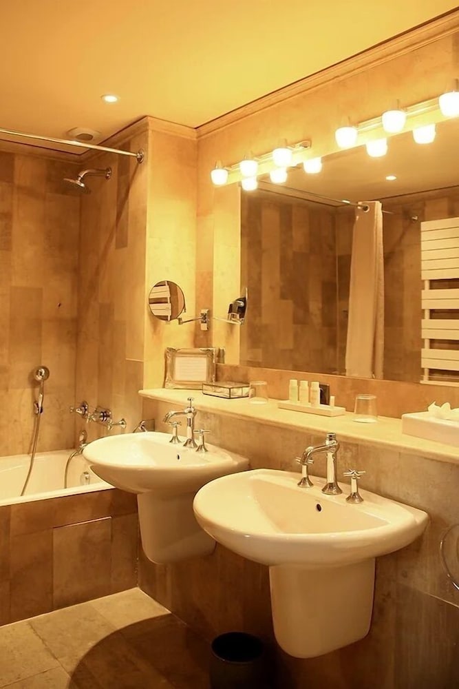 Junior Double Room - Photo 5