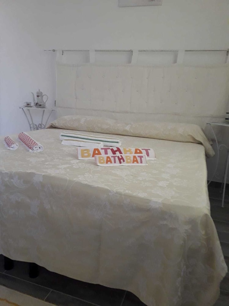 Double Room (Mirella)