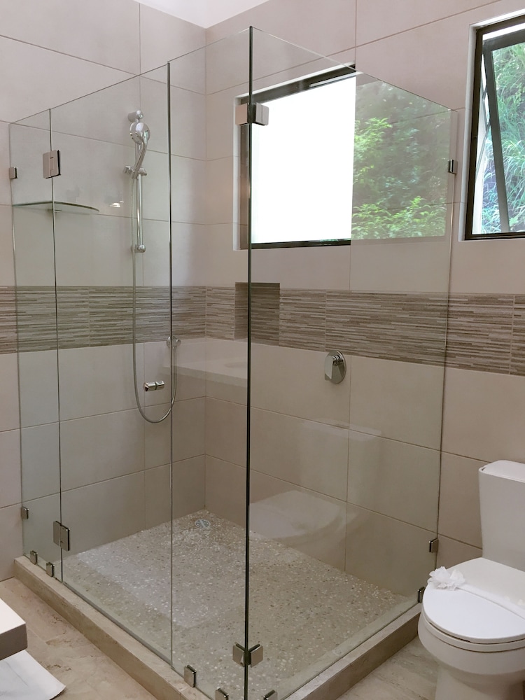 Luxury Villa, 4 Bedrooms, Private Pool, Ocean View photo 3