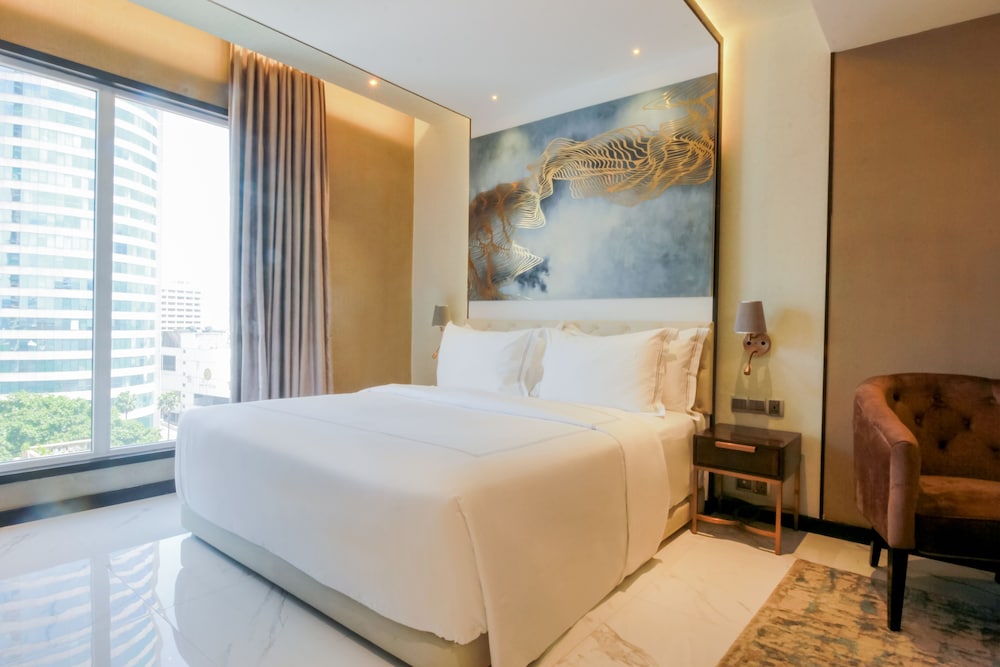 Executive Studio Suite