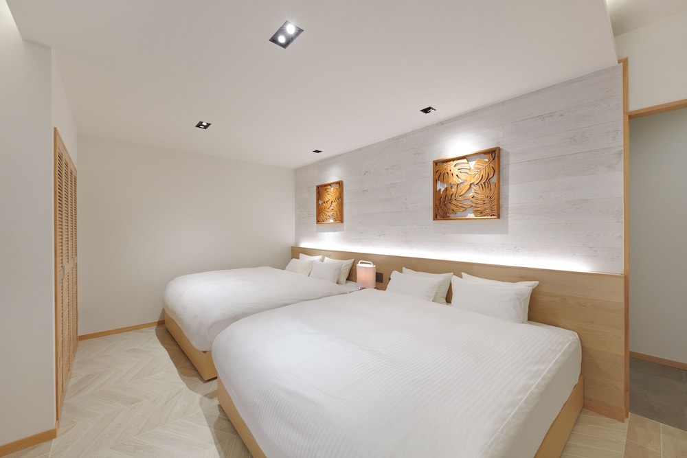 Junior Suite, Non Smoking, Sea View - Photo 3