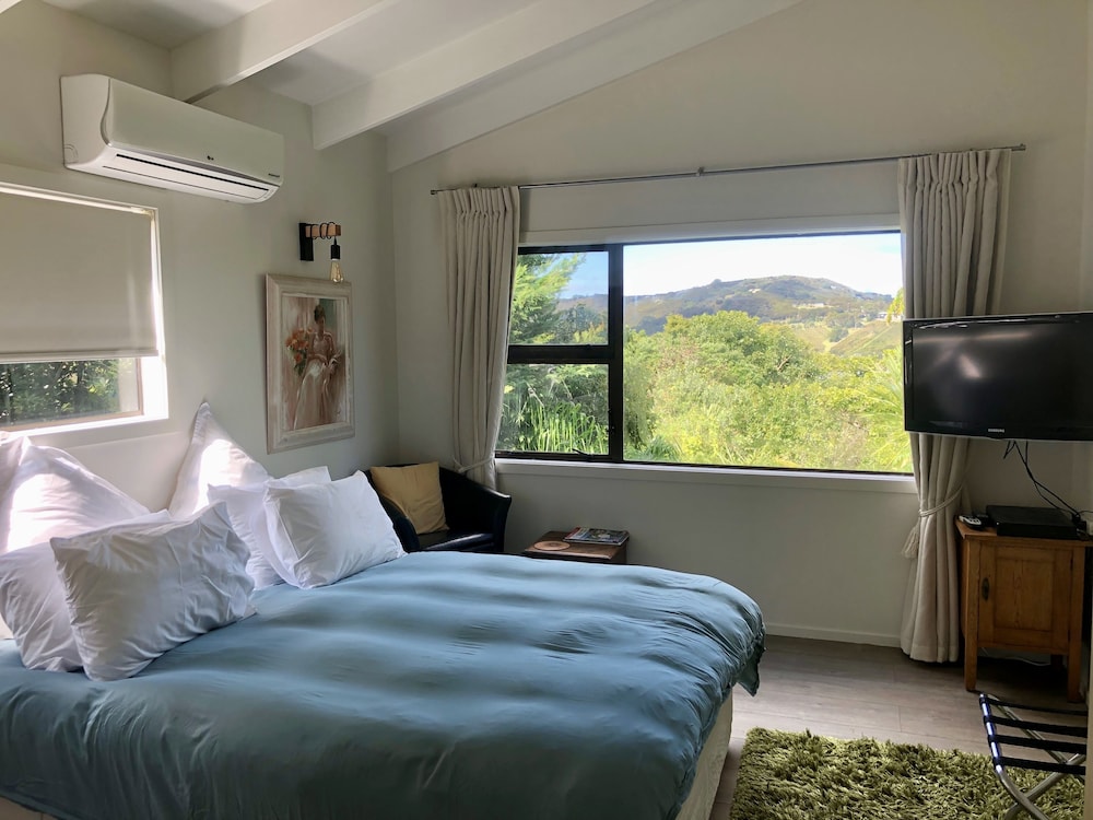 Studio, 1 Queen Bed, Ocean View