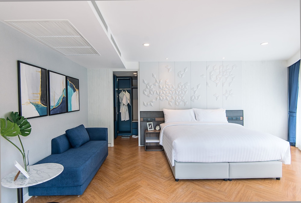 One Bedroom Executive