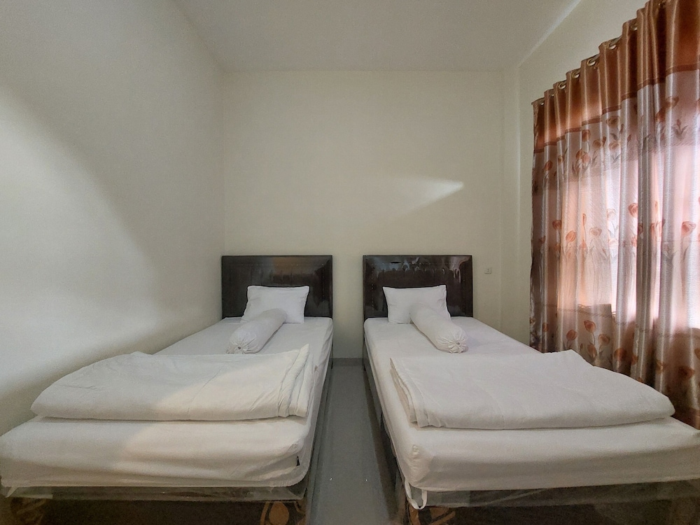 Deluxe Twin Room, Patio, Garden View