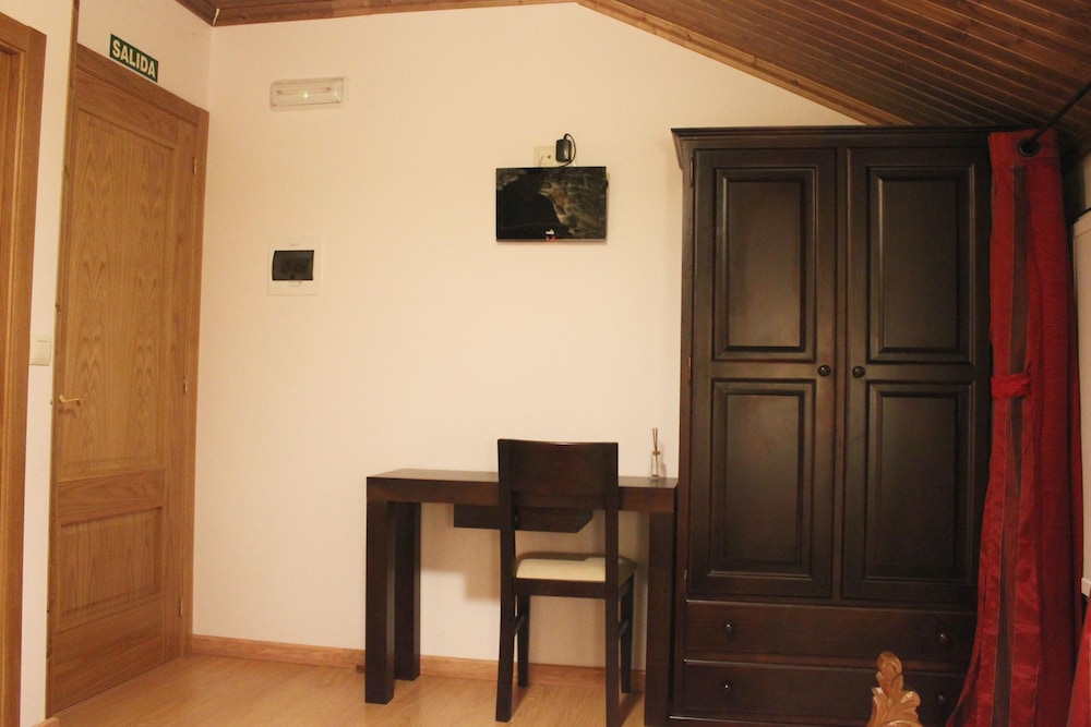 Classic Double Room, 1 Double Bed photo 3