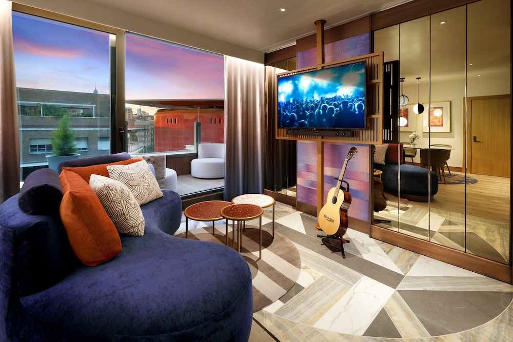 Rock Star Suite - Photo 6