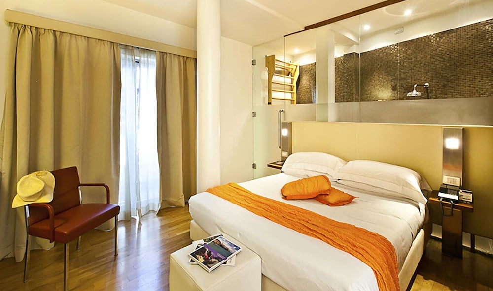 Design Double or Twin Room photo 3