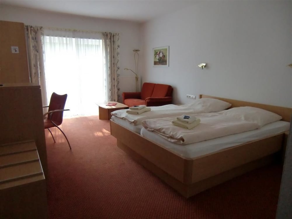 Family Triple Room, Garden View photo 2