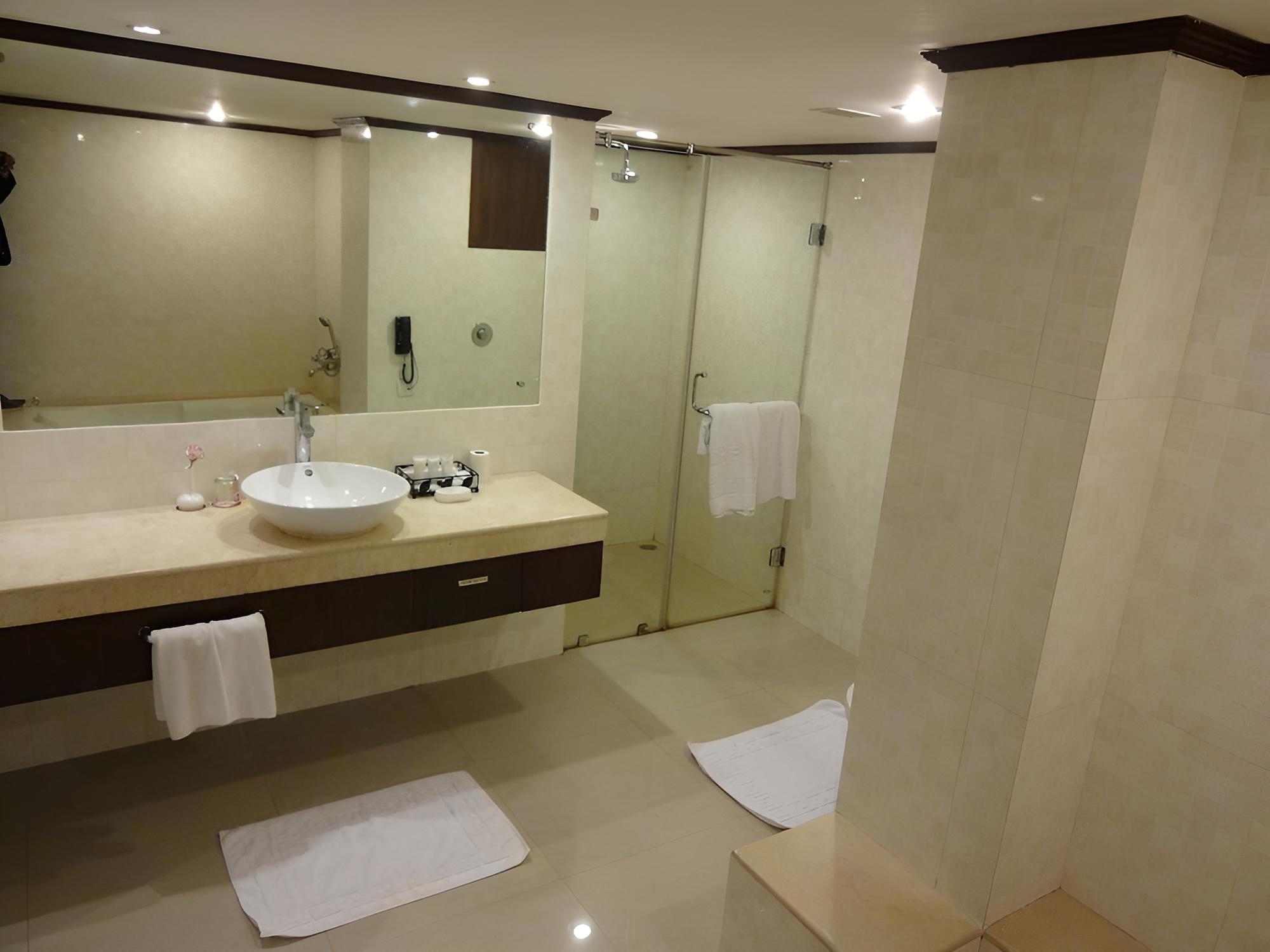 Premier Suite, 1 Double Bed photo 2