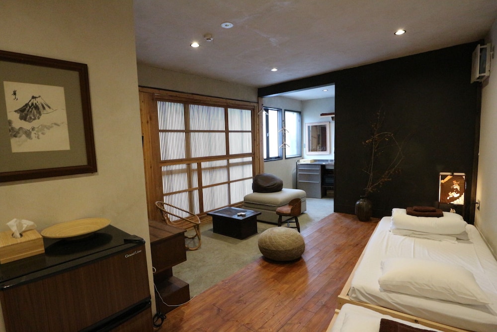 Room (1F) photo 1