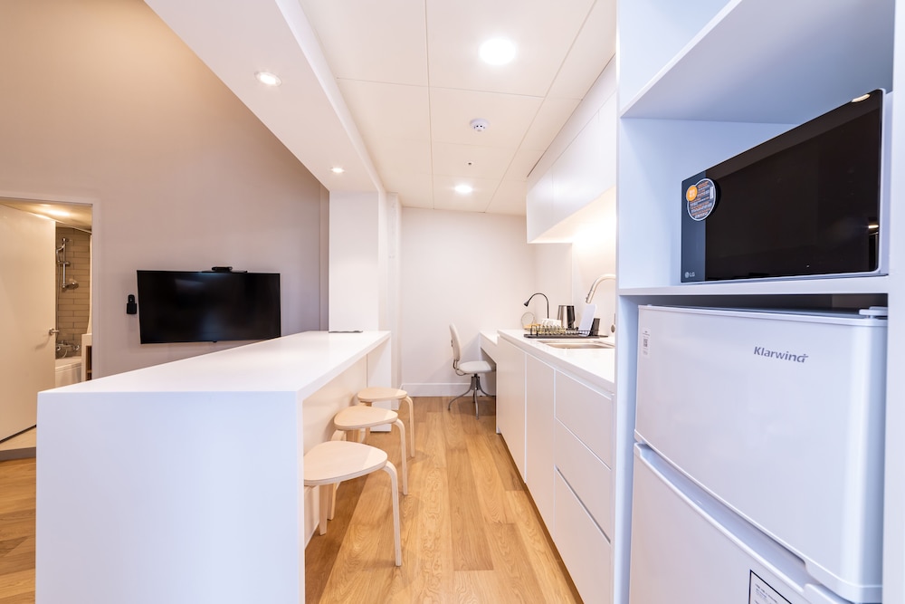 Premium Family Suite With Loft 1602 - Photo 5