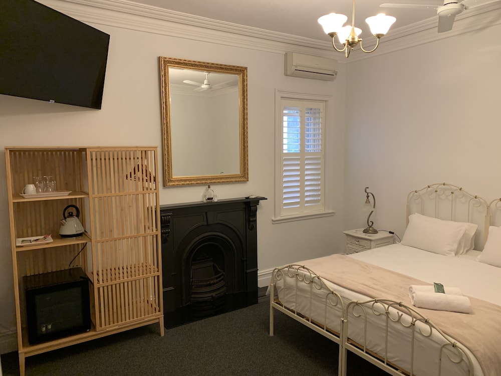 King room with Ensuite