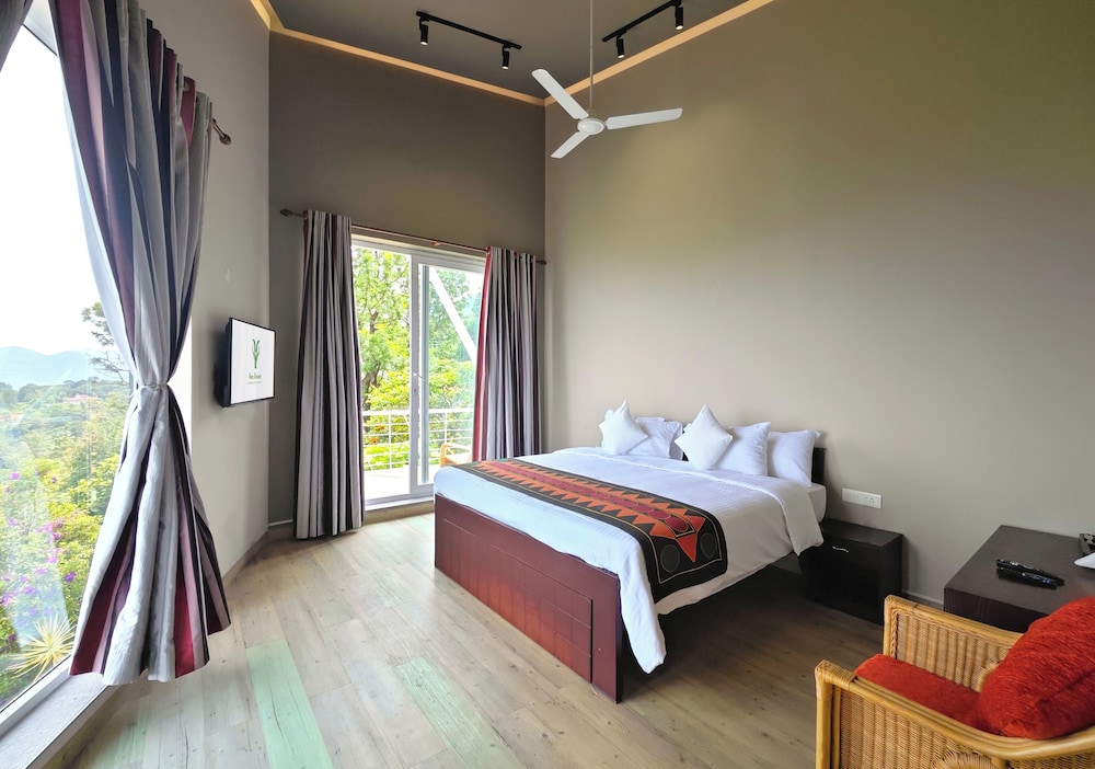 Comfort Double Room, Balcony, Valley View