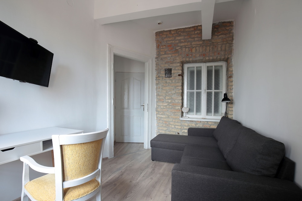 Deluxe Apartment, 2 Bedrooms, Private Bathroom, City View photo 3
