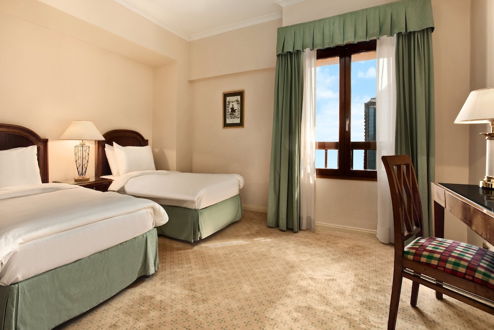 King Guest Room City View - Photo 3