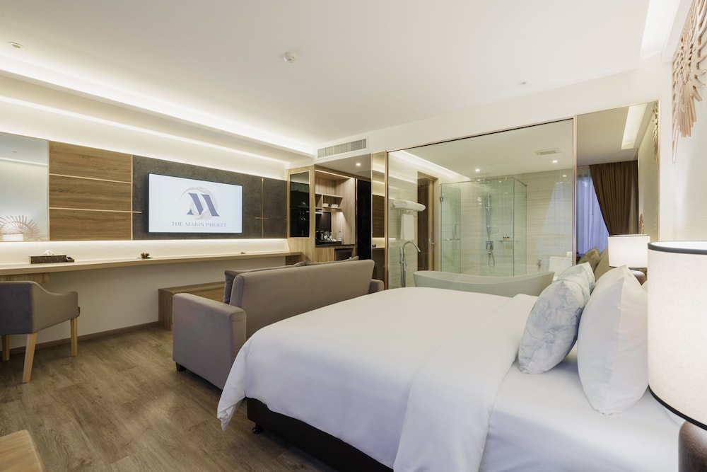 Deluxe Room, 2 Twin Beds, Pool Access - Photo 5