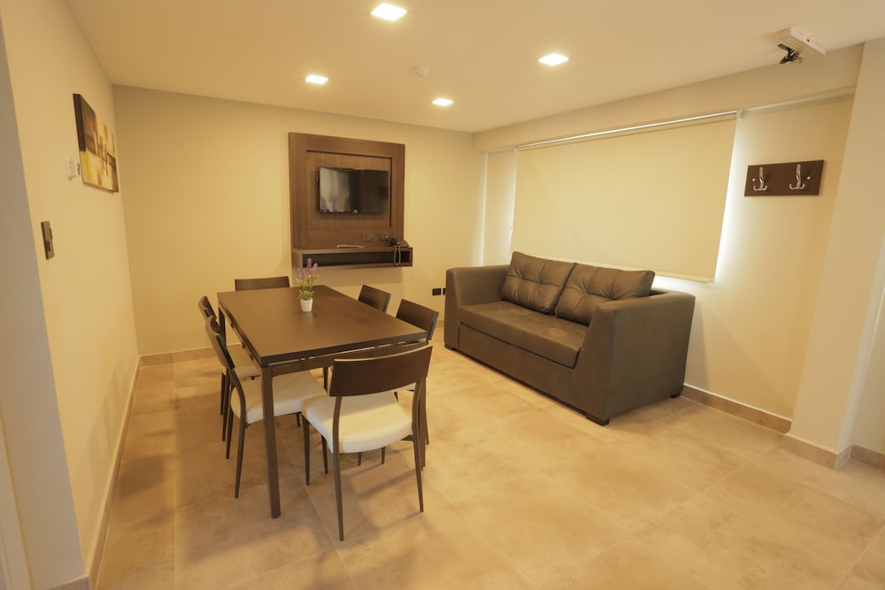 Family Apartment photo 1