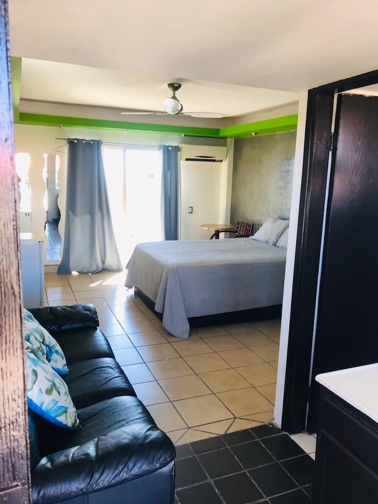 Suite, Ocean View photo 1