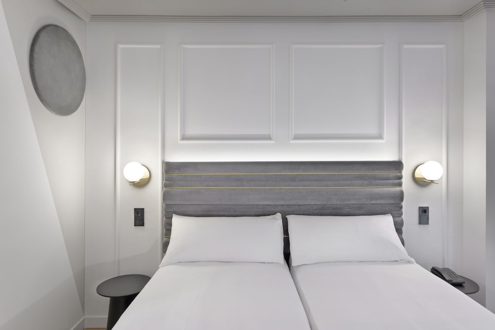 Comfort Twin Room, photo 7