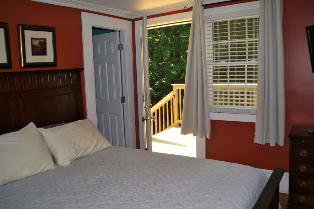 Room, 1 Queen Bed, Balcony photo 1