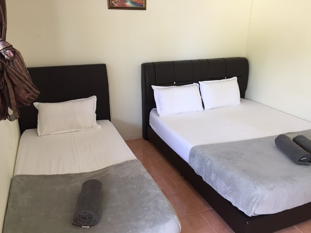 Triple Room (Tok Chik) photo 2