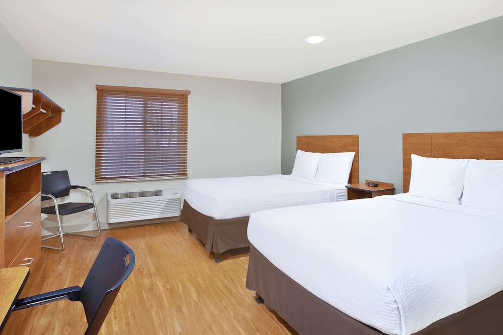 Standard Room, 2 Double Beds, Non Smoking